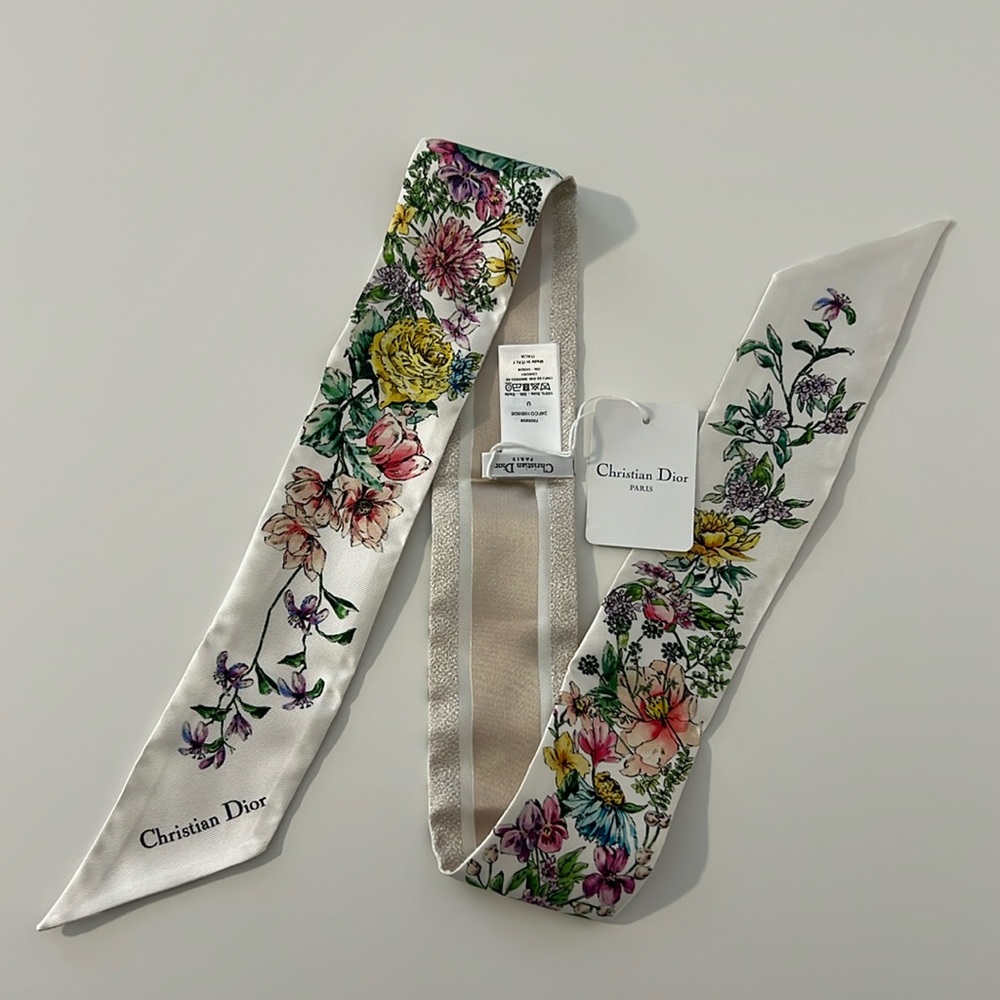 Christian Dior D-Floral Mitzah Scarf